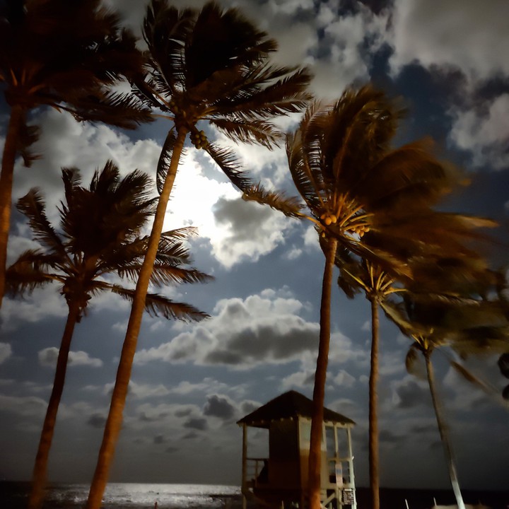 Deerfield Beach Night
