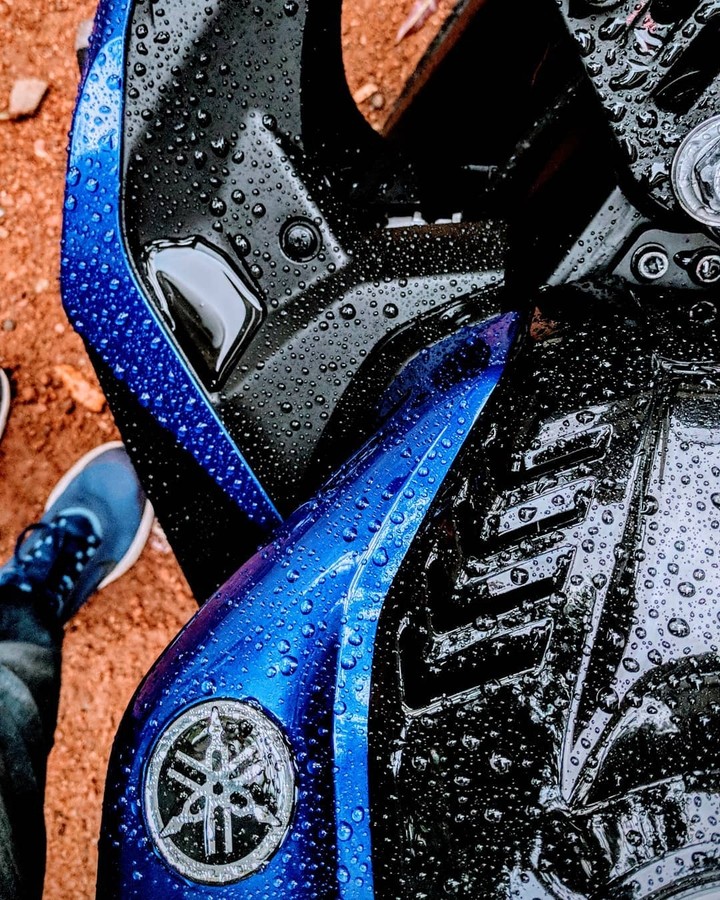 r15 v3