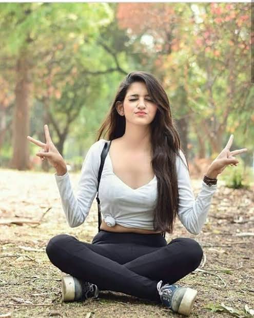 Manthra
