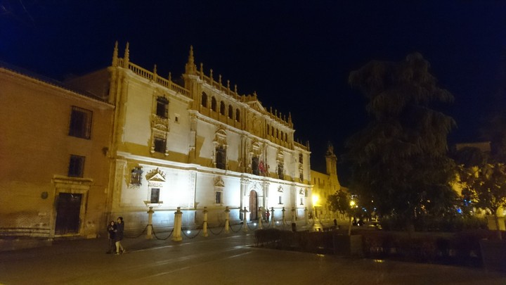 UNIVERSITY OF ALCALÁ DE HENARES