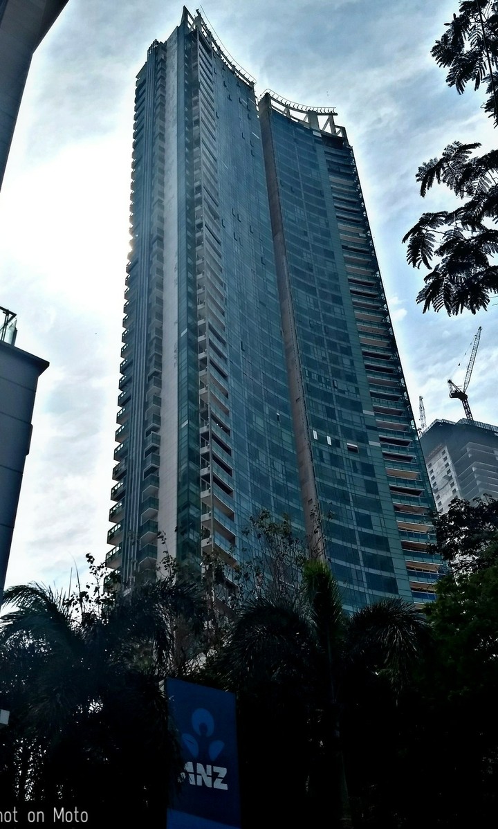 Ahuja Tower