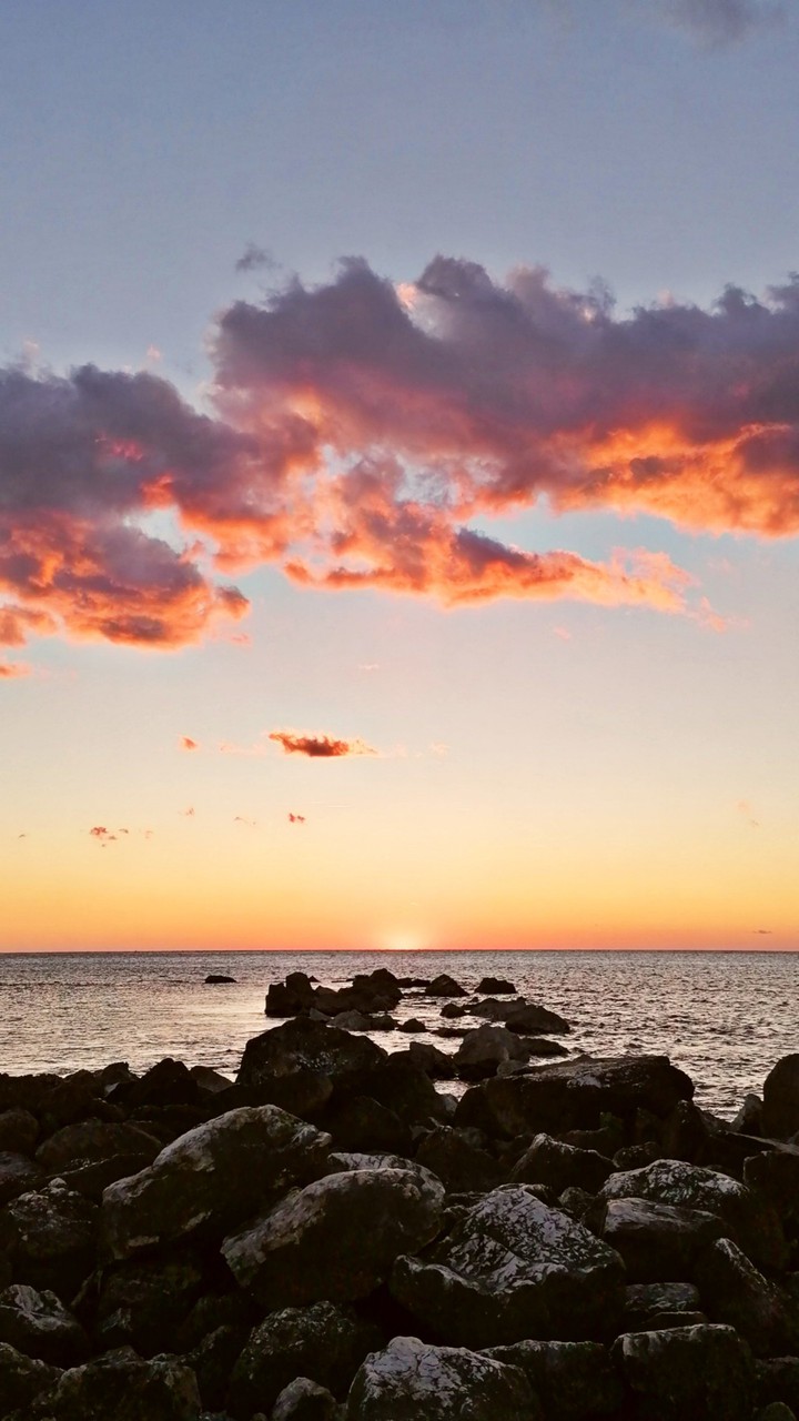 Rocce sull'acqua