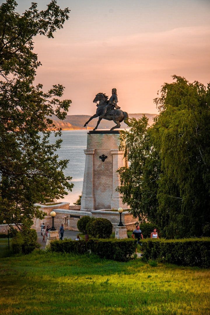 памятник Татищева