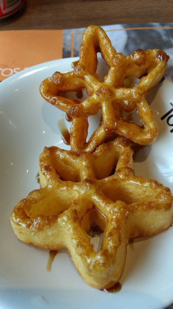 Buñuelos con miel.