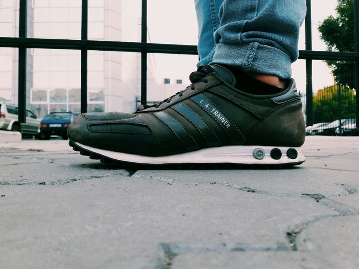 boots. trainer.