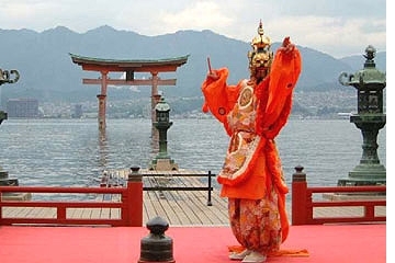厳島神社 (宮島) Itsukushima shrine (Miyajima)