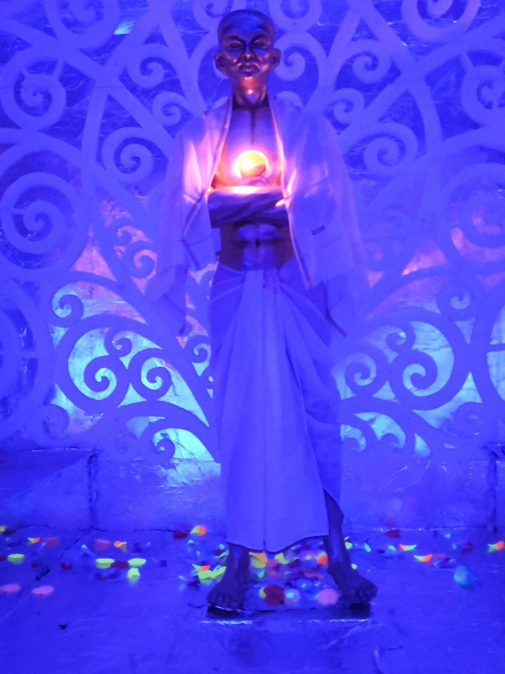 monk statue