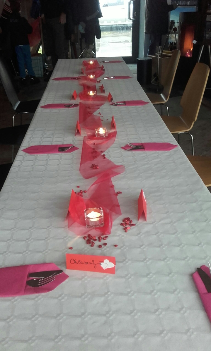 birthday table