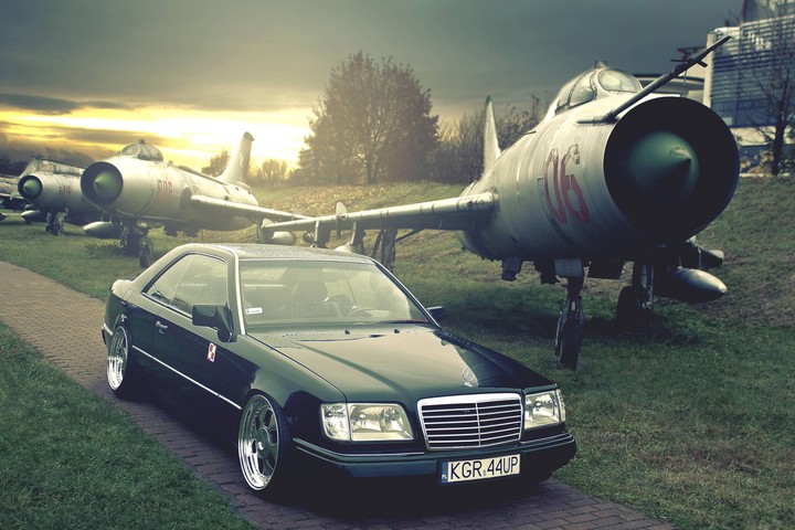 Mercedes Benz
