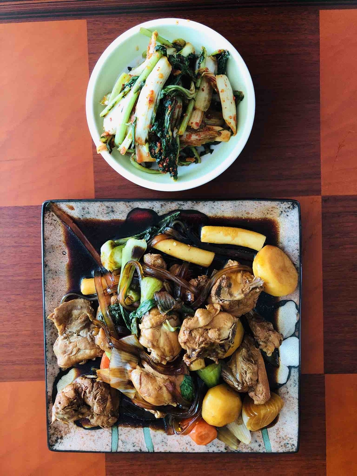 찜닭과 김치