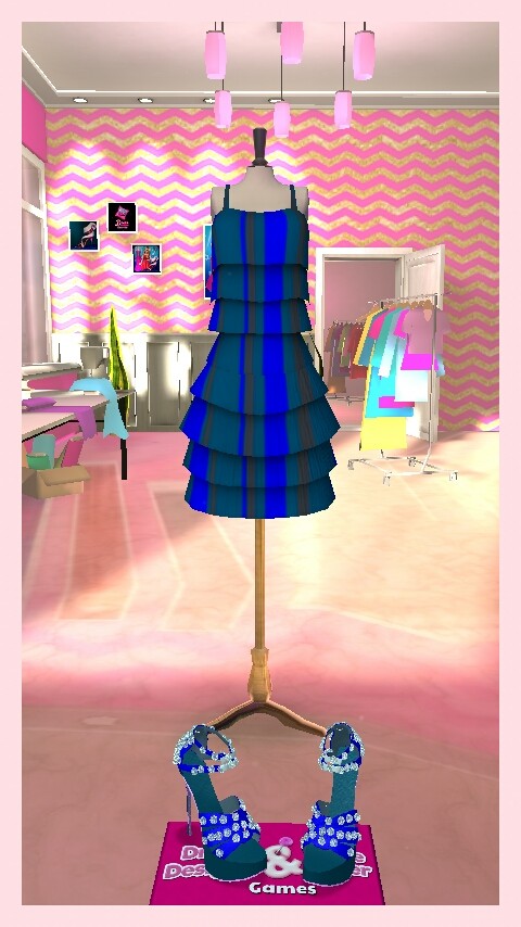 DRESS
