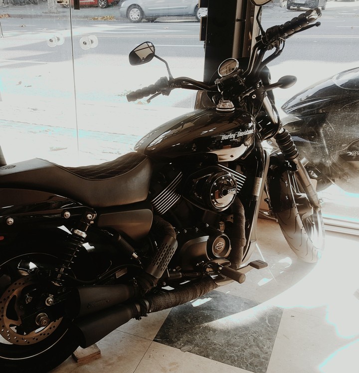 My first bike before tuning, Harley Davidson Street 750