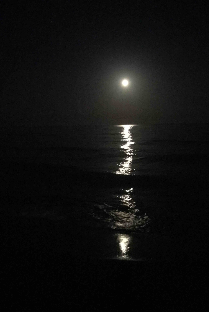 Sea & moon