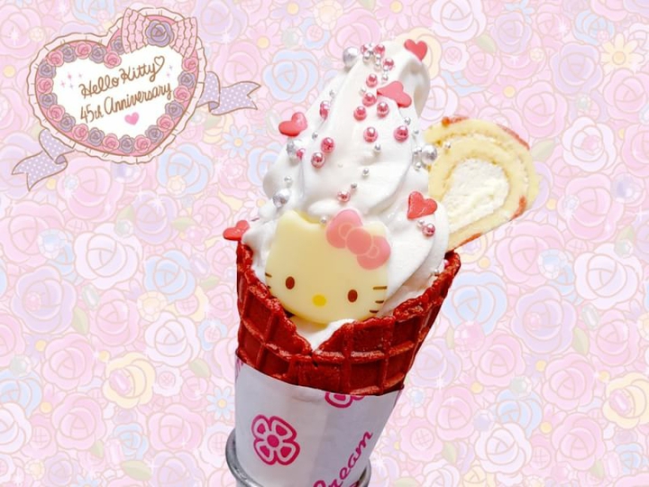 sparkly Kitty waffle cone