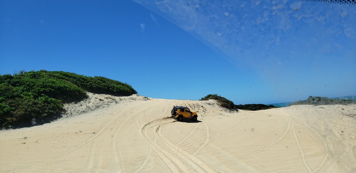 Trilha Troller -dunas da Praia das Fontes - Ceará