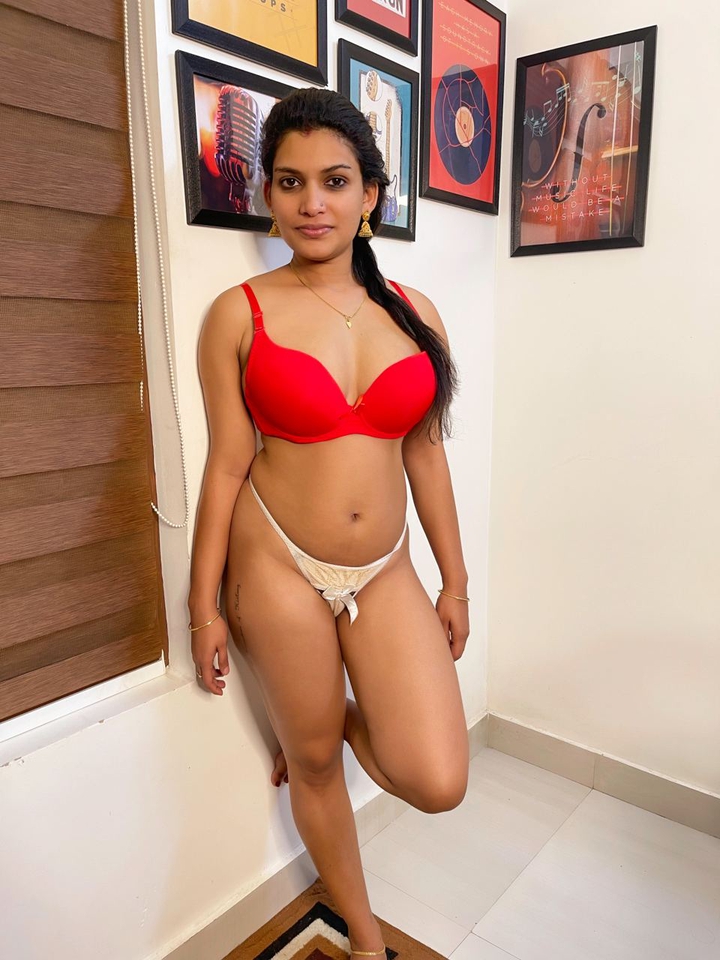 Gorgeous Indian Model Photoshoot
