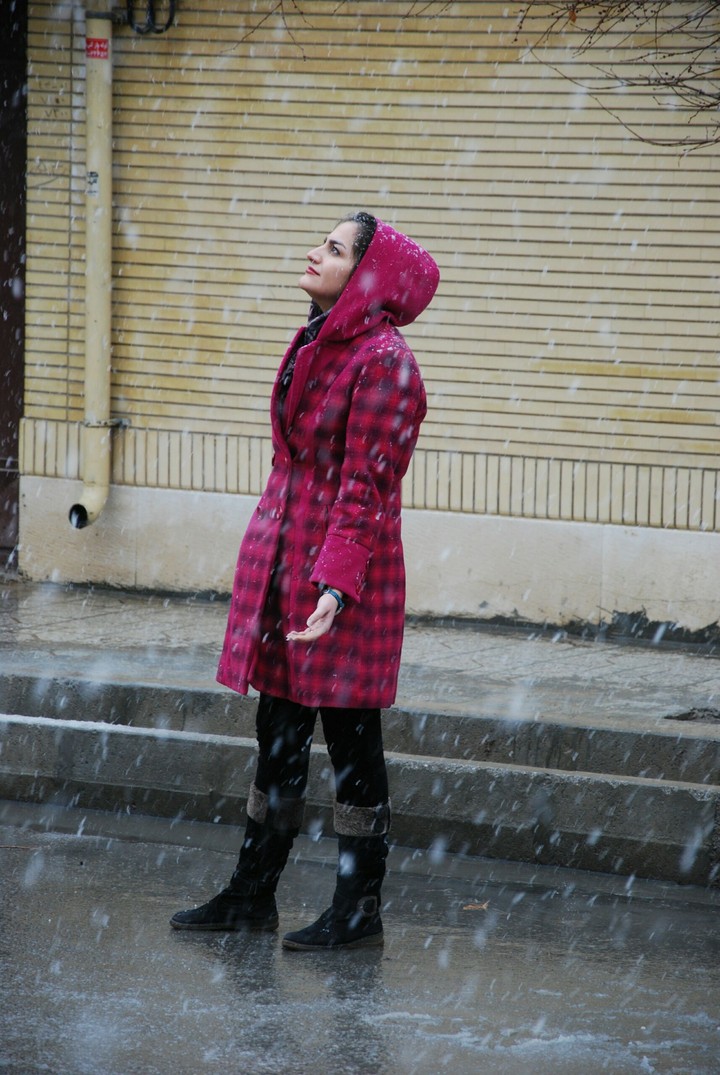 snowing