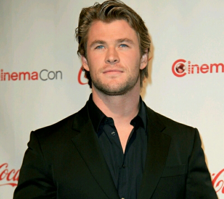 Chris hemsworth