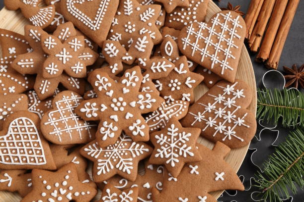 gingerbread hearts & snowflakes