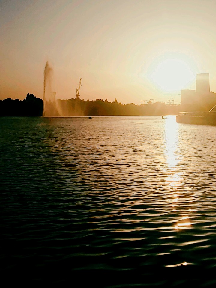 lake park