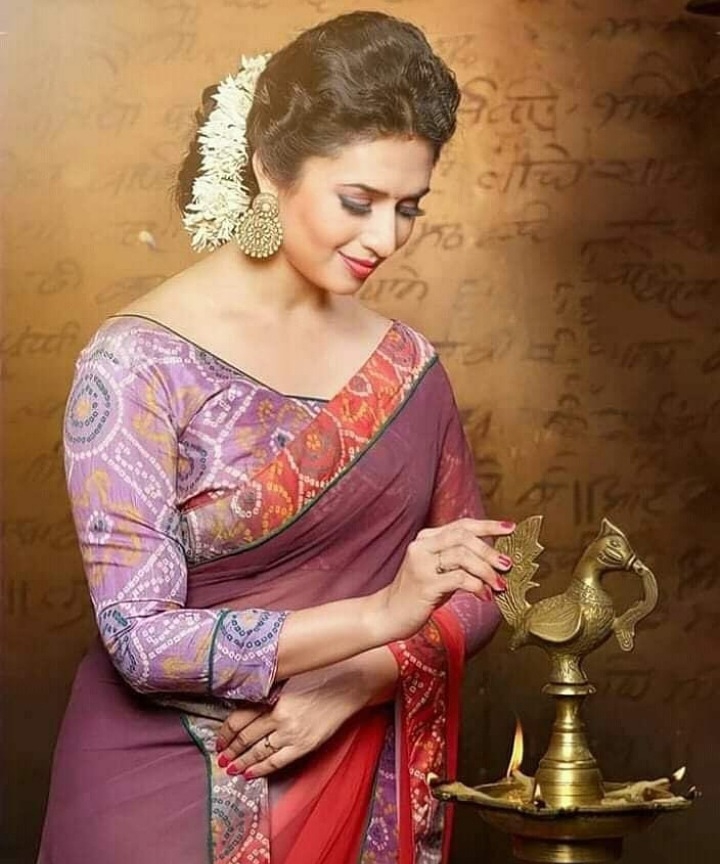 beautiful divyanka