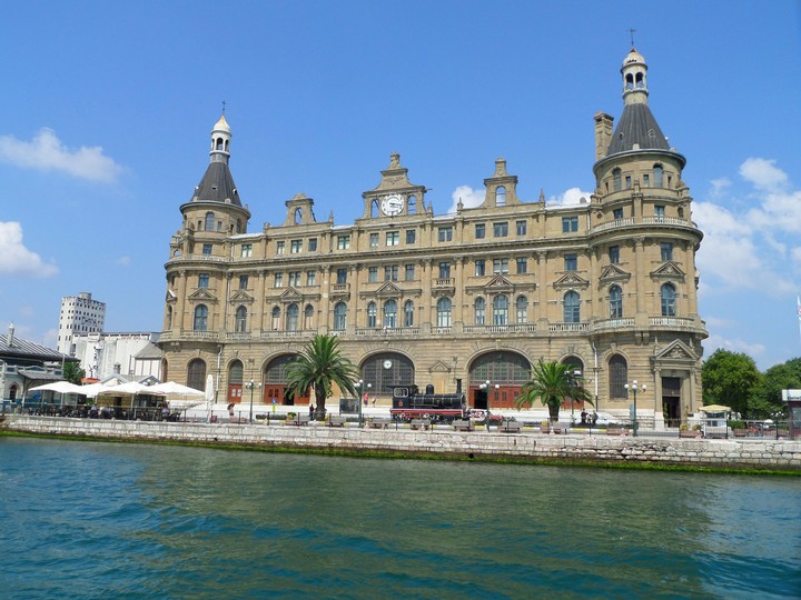 Haydarpaşa garı