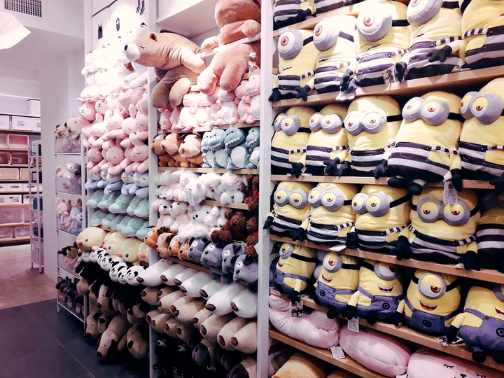 toys