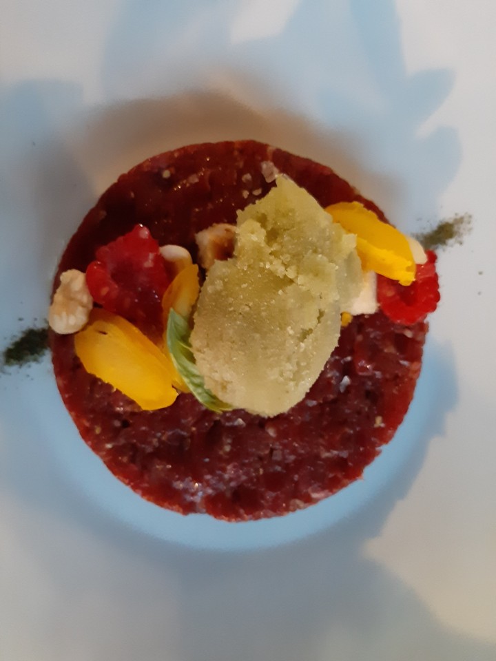 tartare  e  sorbetto di sedano