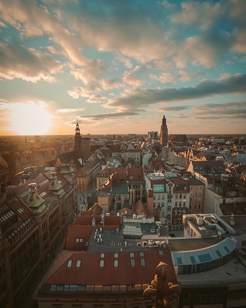 Wroclaw, Poland •Axye~