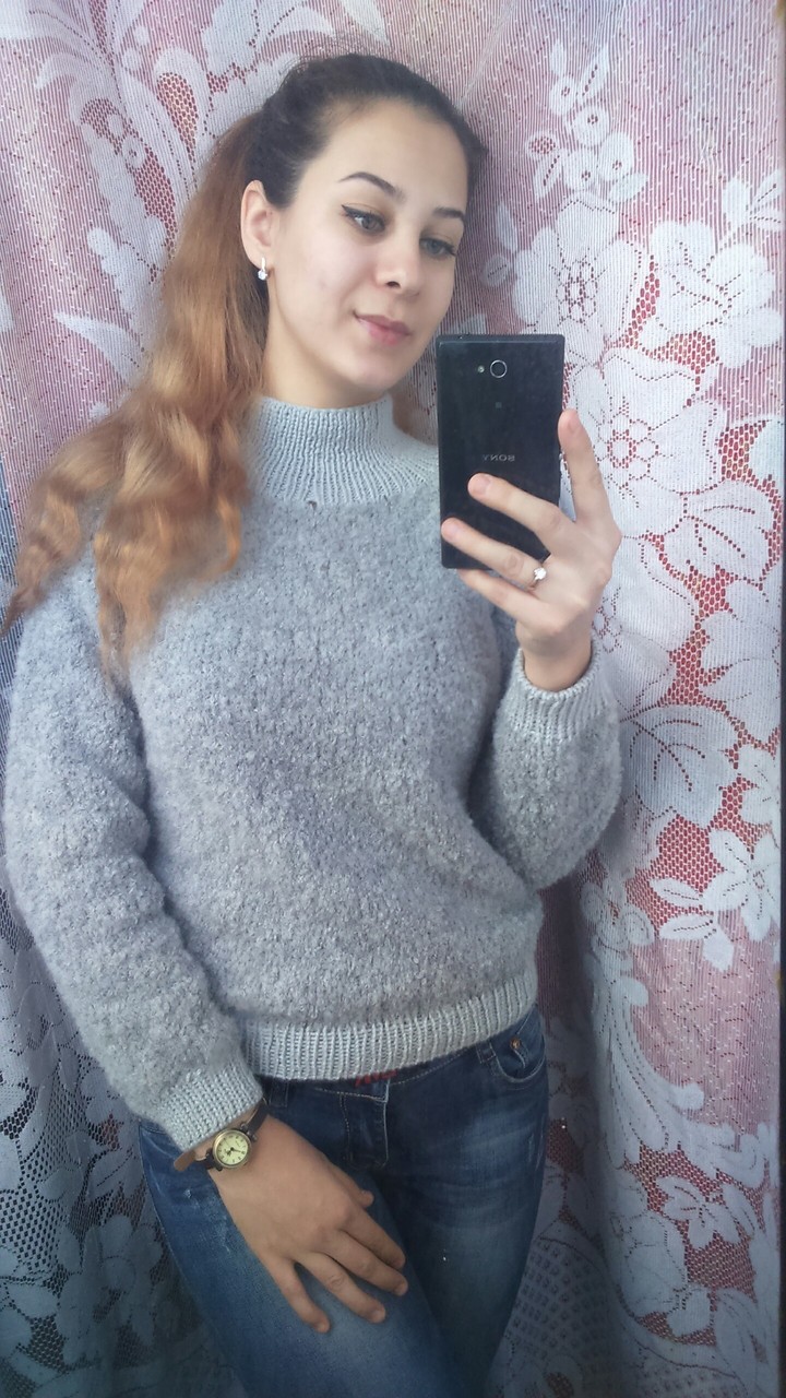 вязаный пуловер