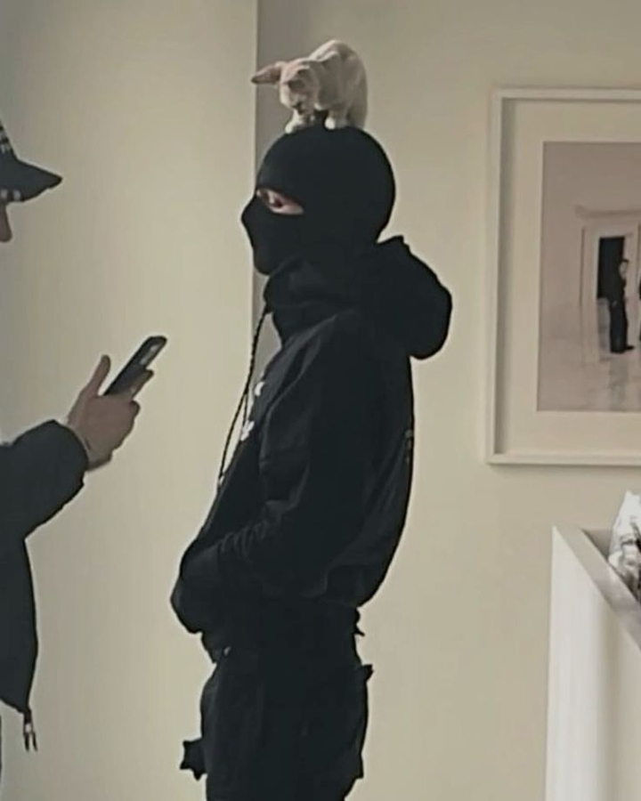 .