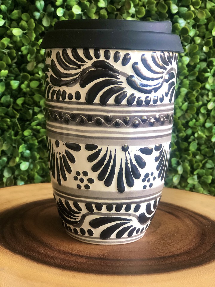 Talavera en blanco y negro