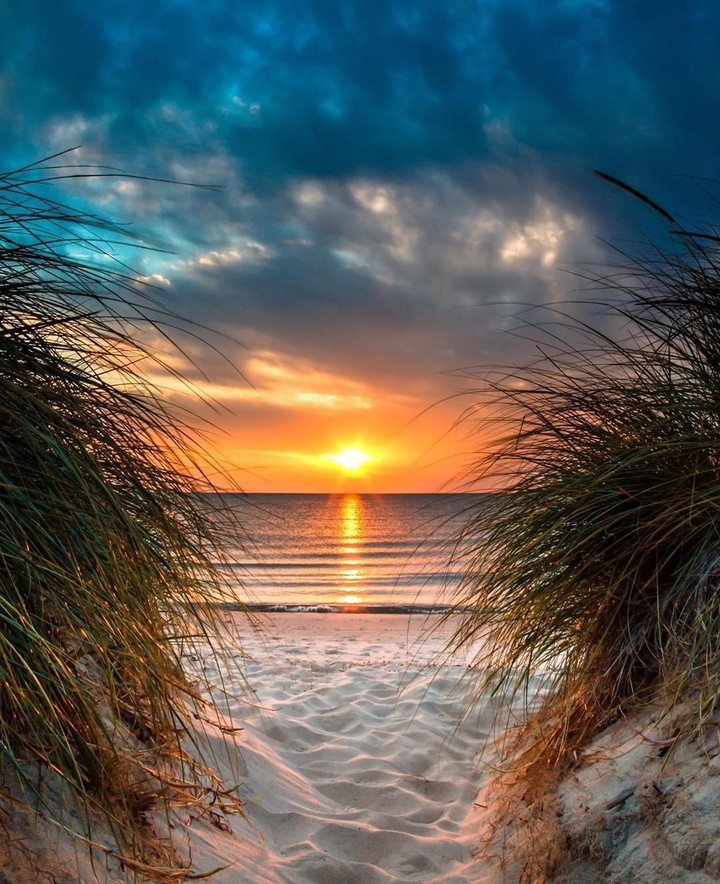 ⛅ sun rise