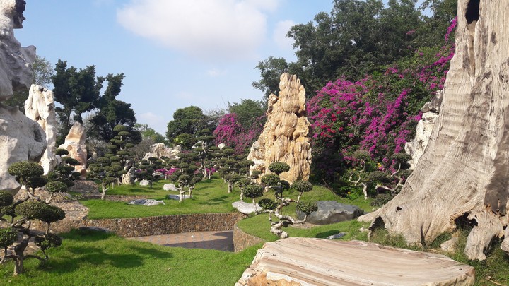 garden Noung Nouch