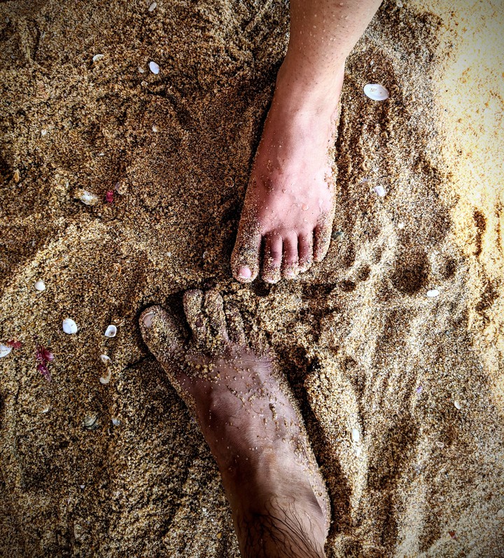Beach feet