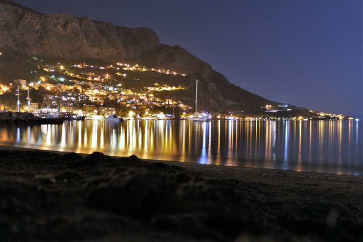 Llights of Omis