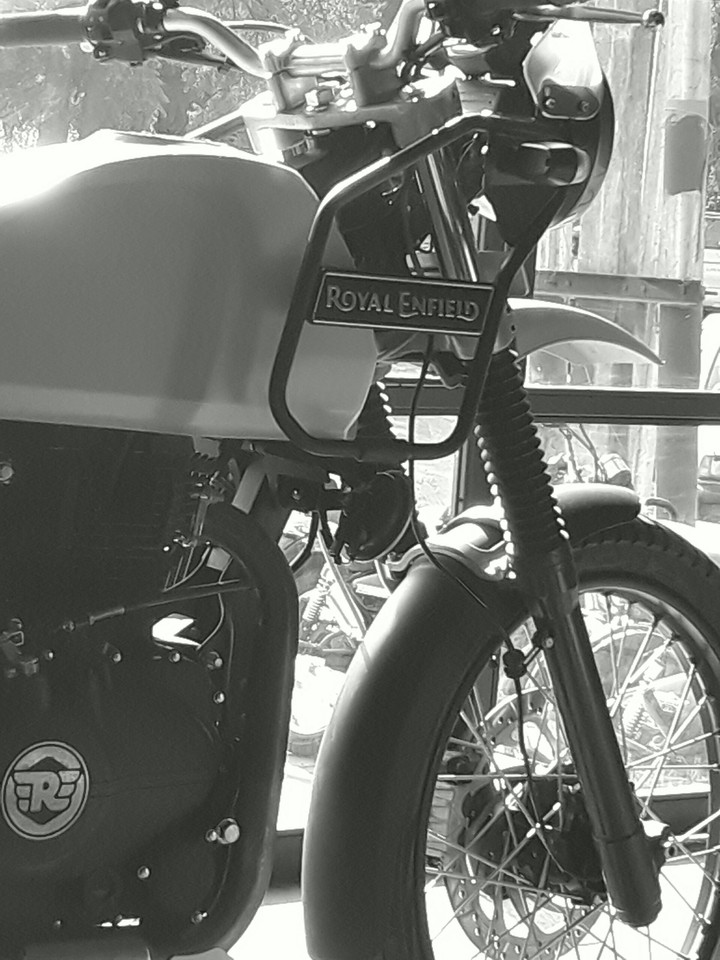 RoYaL EnFiElD
