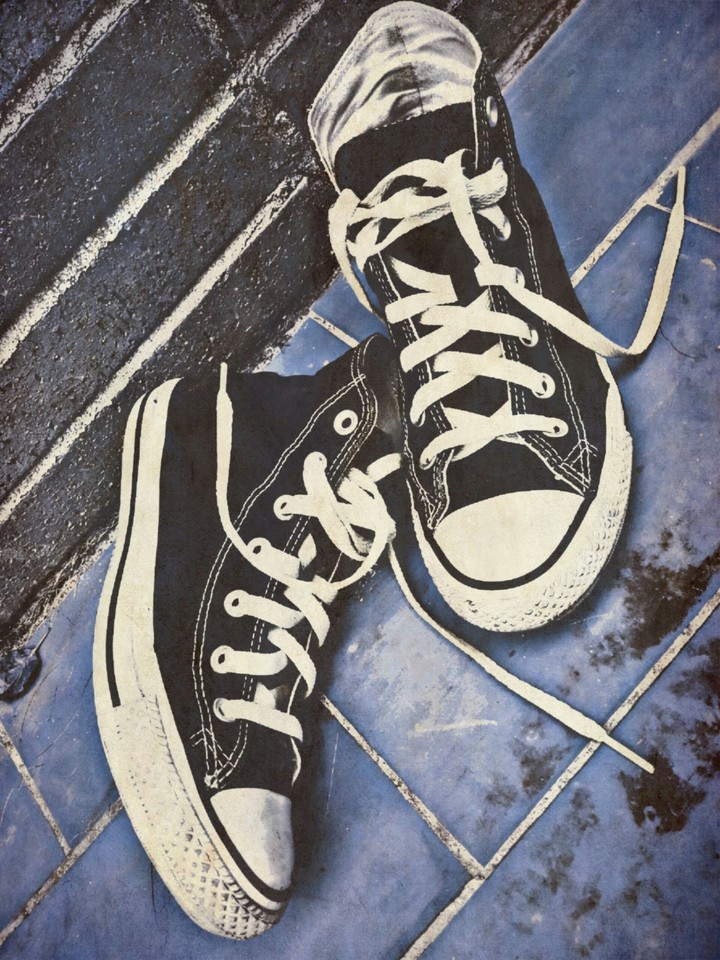 Converse