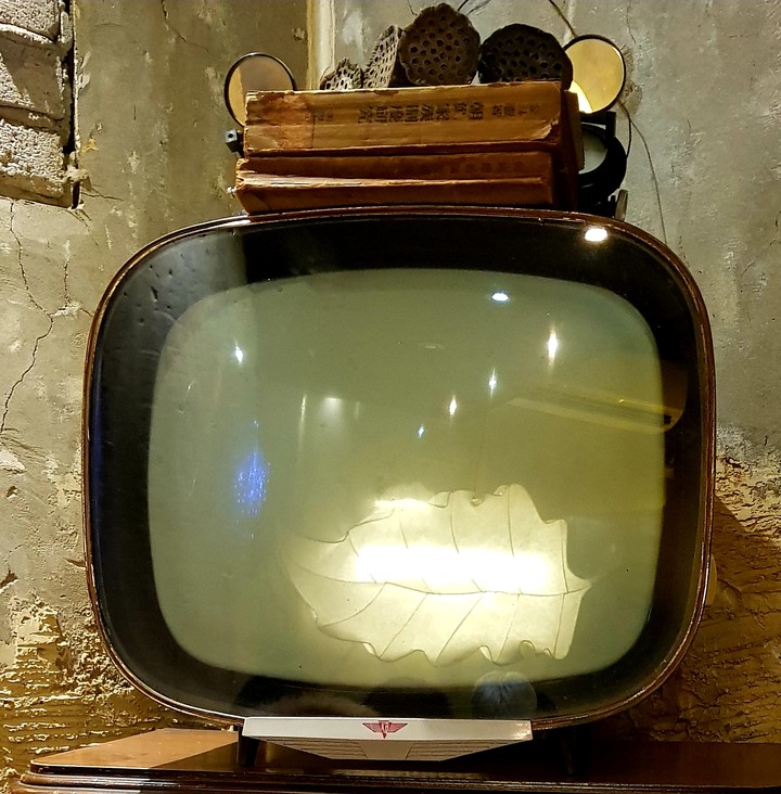 tv