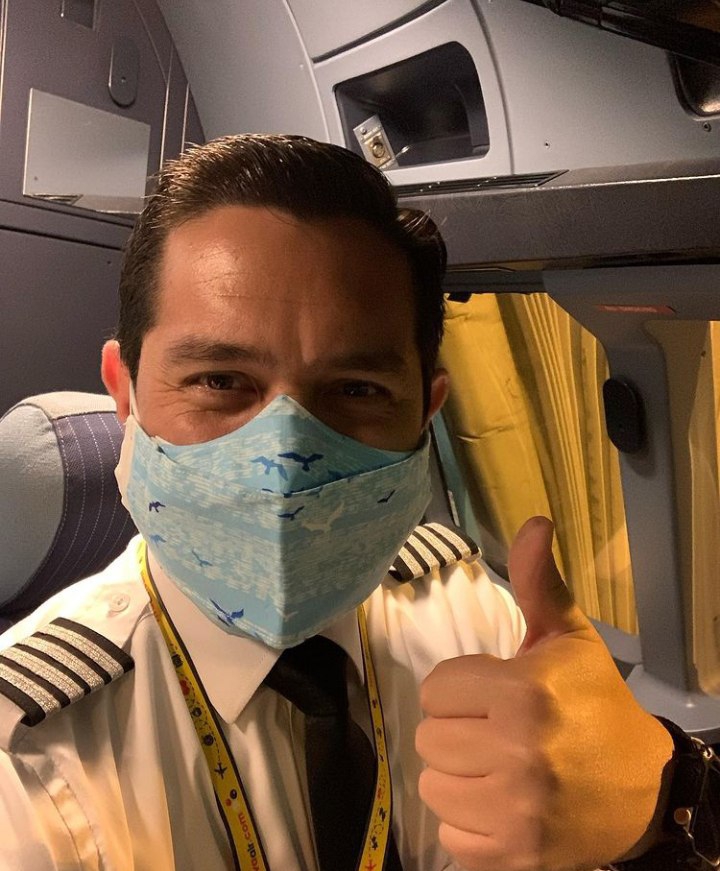 ✈️✈️