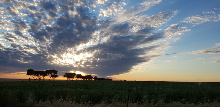SOUTH AUSTRALIA SUNSET