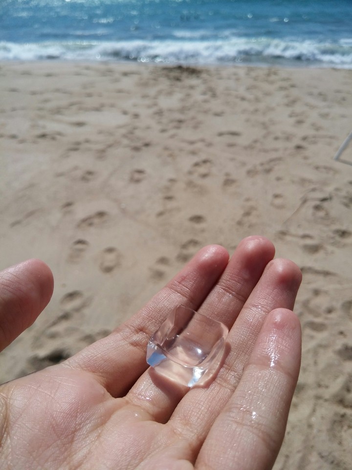 ⛱️