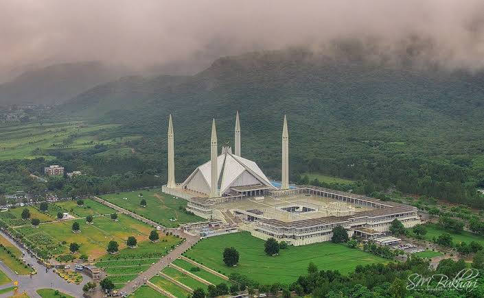 most beautiful mosque pakstan