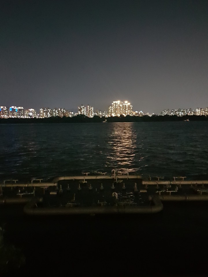 Han River