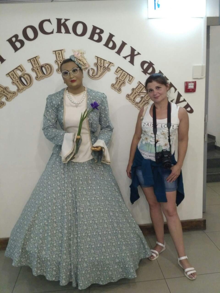 в музее