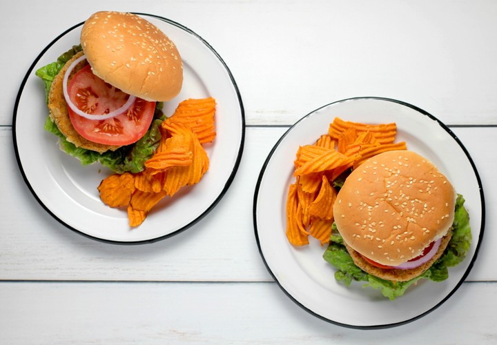 Veggie burgers ...