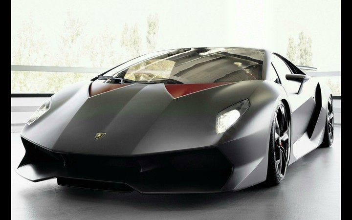 Lamborghini Sesto Elemento.