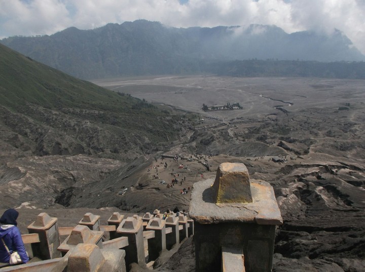 From Bromo to World