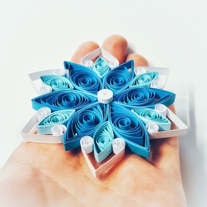 Art Quilling papier bleu flocon Noël