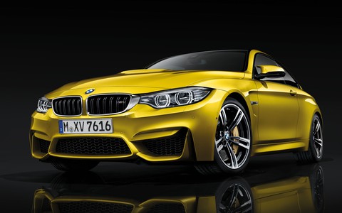 sarı bmw duvar kagıdı